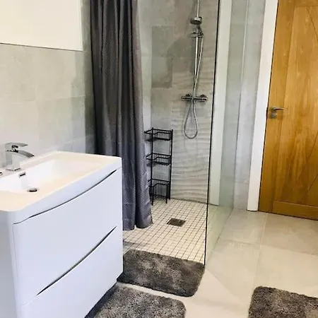 Aintree House, Donegal, Ireland *