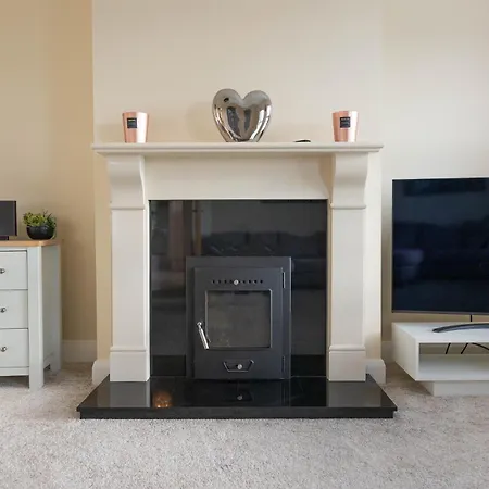 Aintree House, Donegal, Ireland *